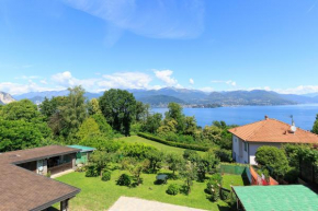 Lakeview Large Apartments With Garden Above Stresa, Stresa